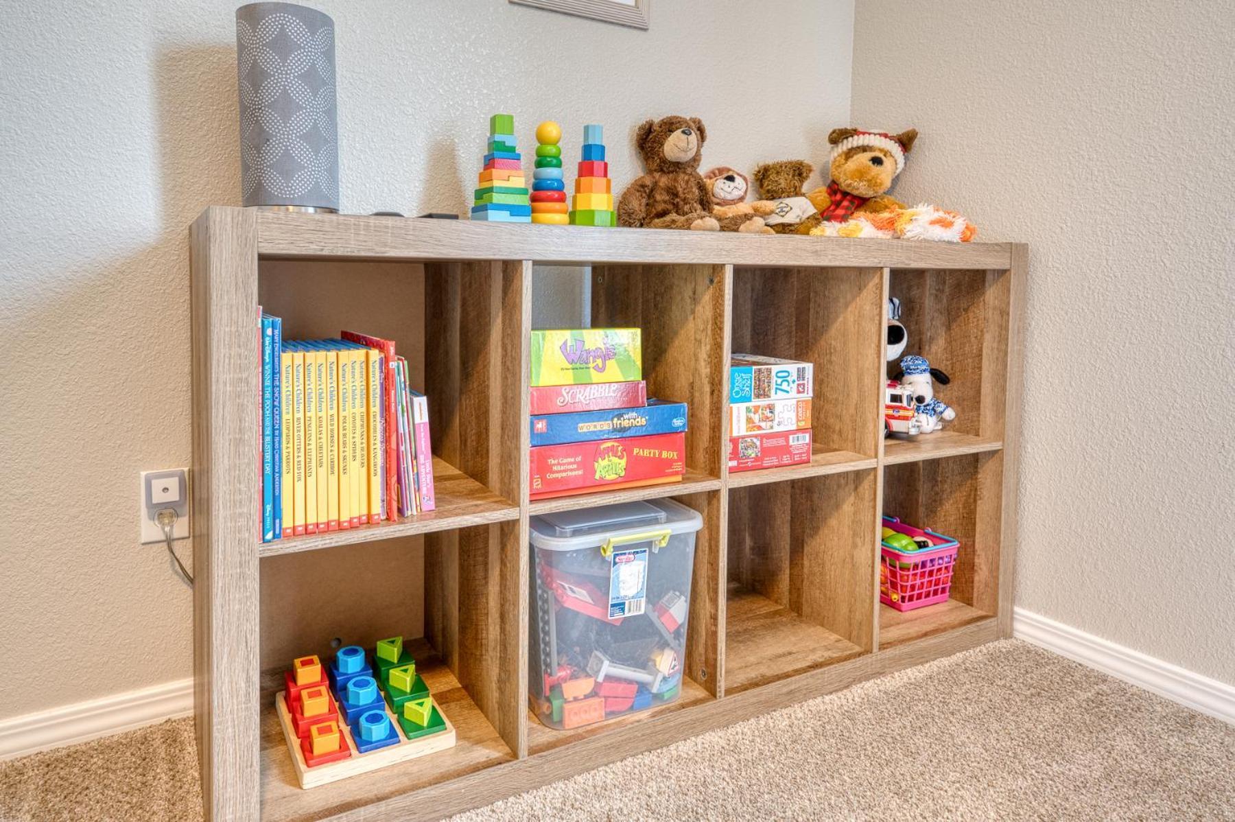 Family Friendly Playroom Garage Caldwell Bagian luar foto